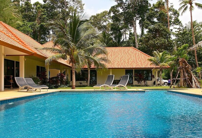 Heaven Beach Resort