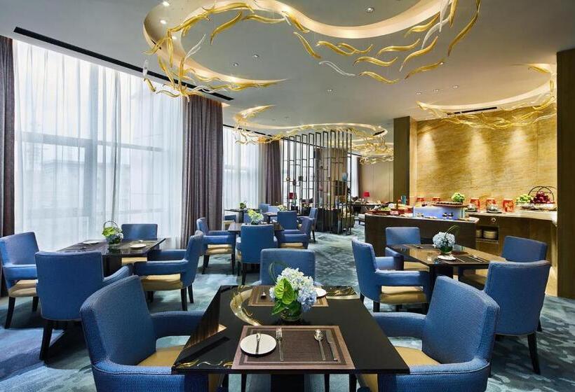 فندق Wanda Realm Qiqihar