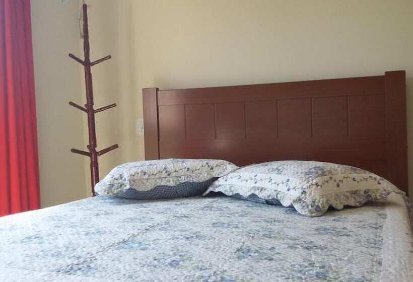 Пансион Quartos Em Casa In Caxias Da Paraíso