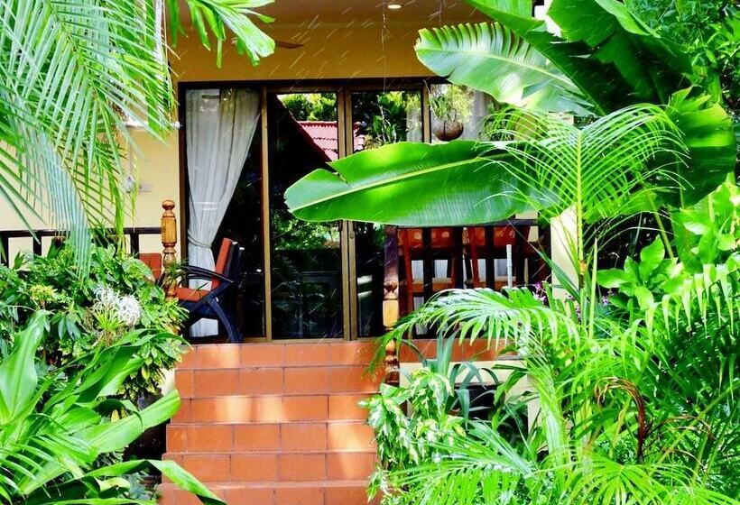 استراحتگاه Starbay Samui