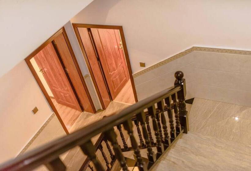 Traveller Xingsu Creative Hostel