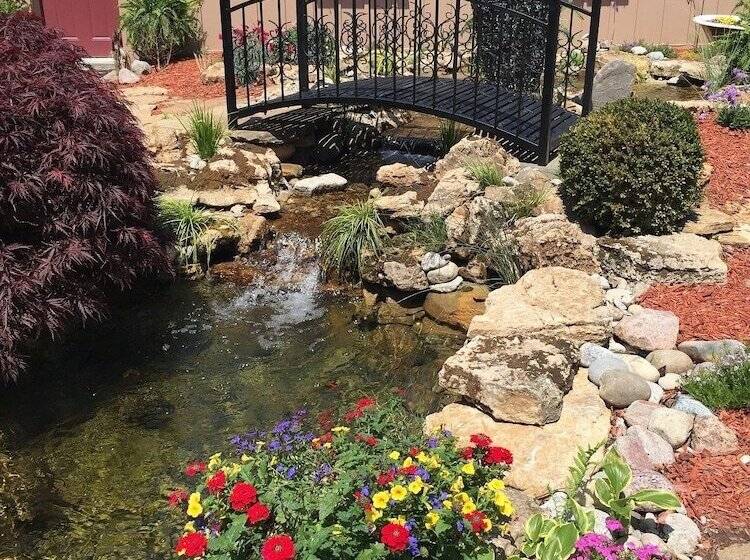 צימר Weller Haus Bed, Breakfast & Event Center
