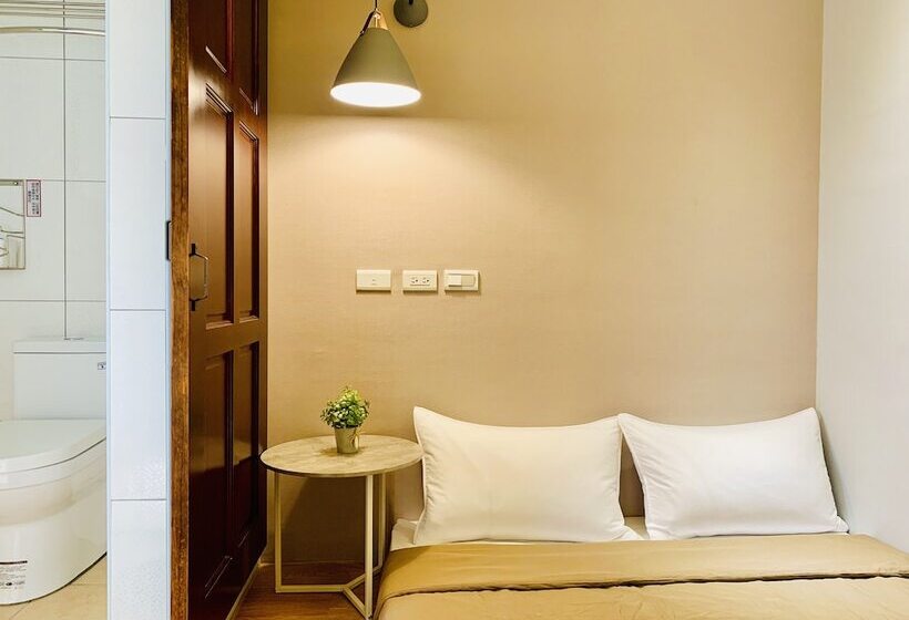 پانسیون Oyaji Guesthouse