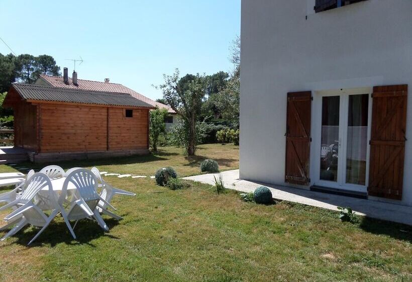 Bed and Breakfast Chambres D'hôtes Ronquer