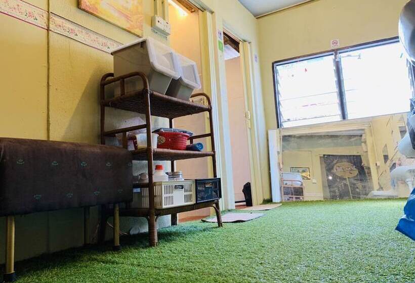 Cookoobird Home Hostel