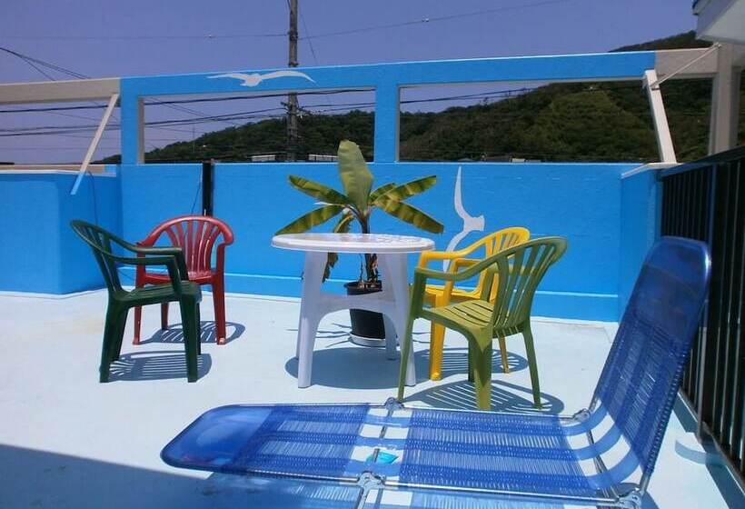 Guest House In Amami Ryoufuu   Hostel