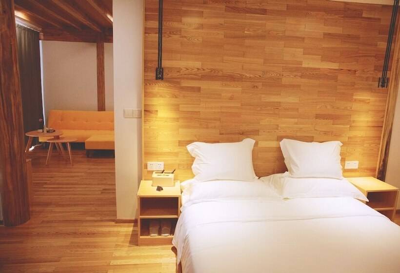 مسافرخانه The Yan House Tengchong