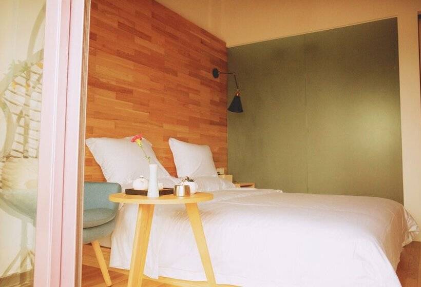 مسافرخانه The Yan House Tengchong