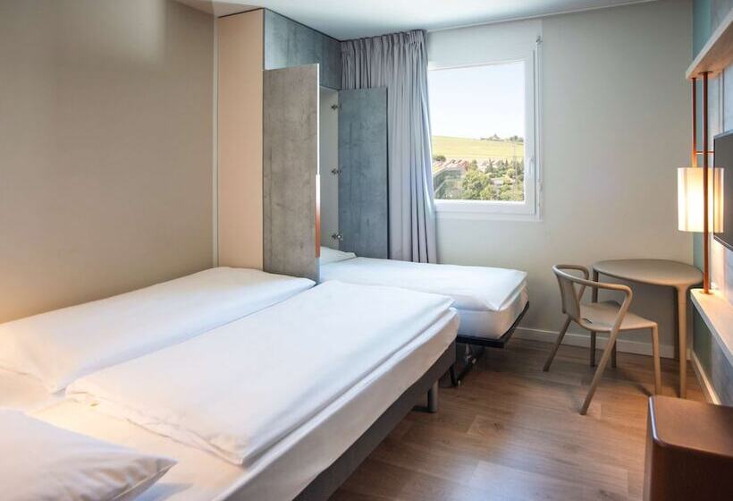 בית מלון כפרי Ibis Budget Fribourg