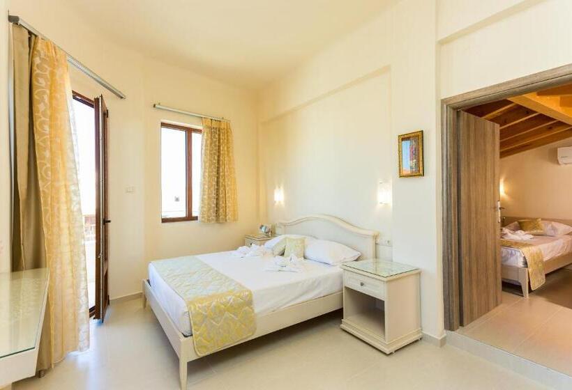 בית מלון כפרי Polyxenia Suites