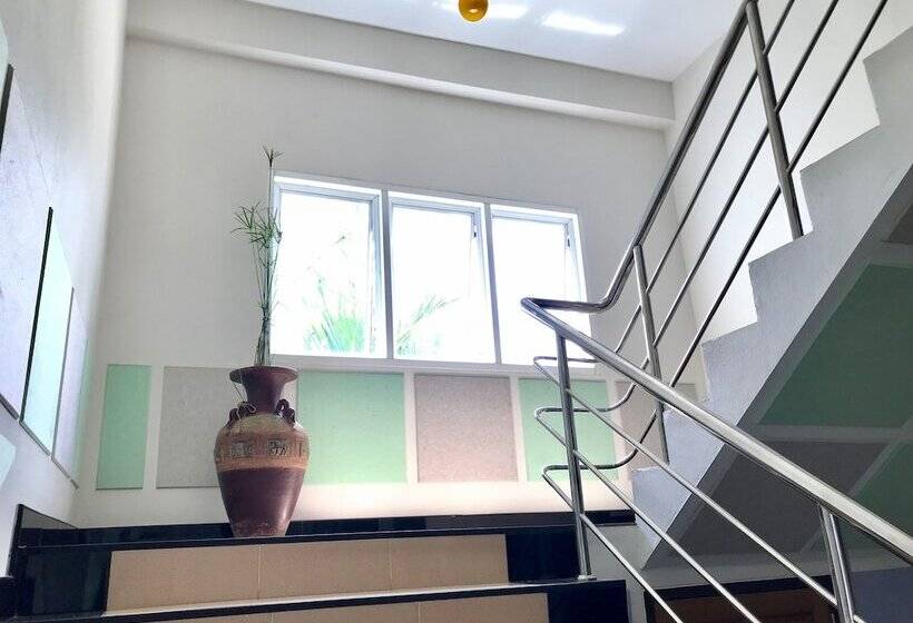 هتل Tree House Apartment Songkhla
