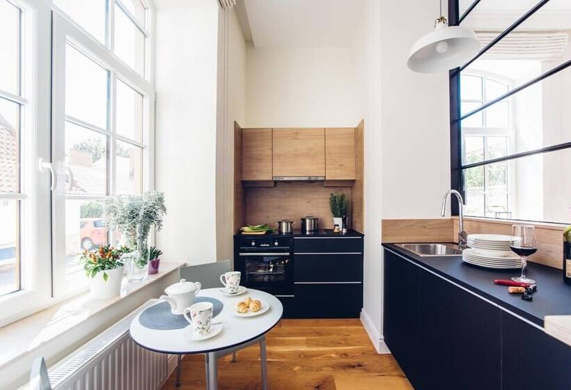 膳宿费 Adele Apartments