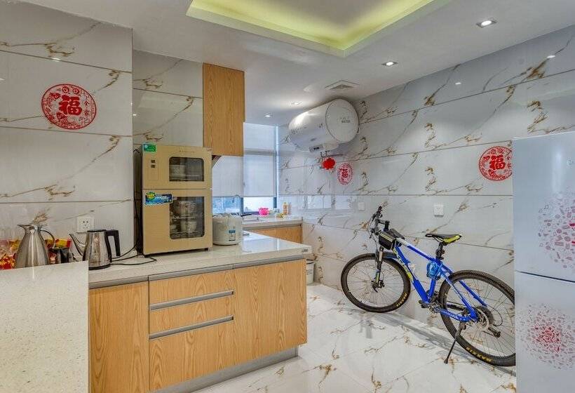 پانسیون Tengchong Two Suite Guesthouse