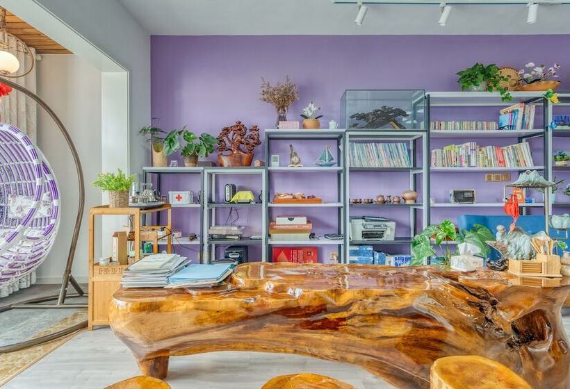 پانسیون Tengchong Two Suite Guesthouse