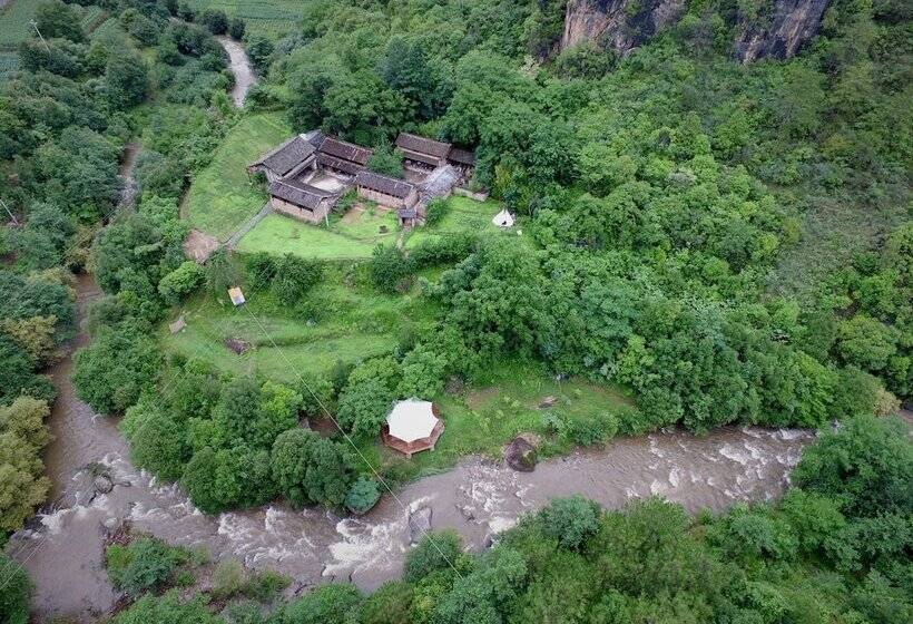 پانسیون Wei Island Farm&art Guesthouse