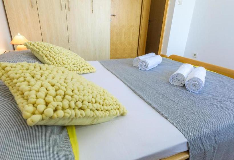 Apartments In City Center Ani