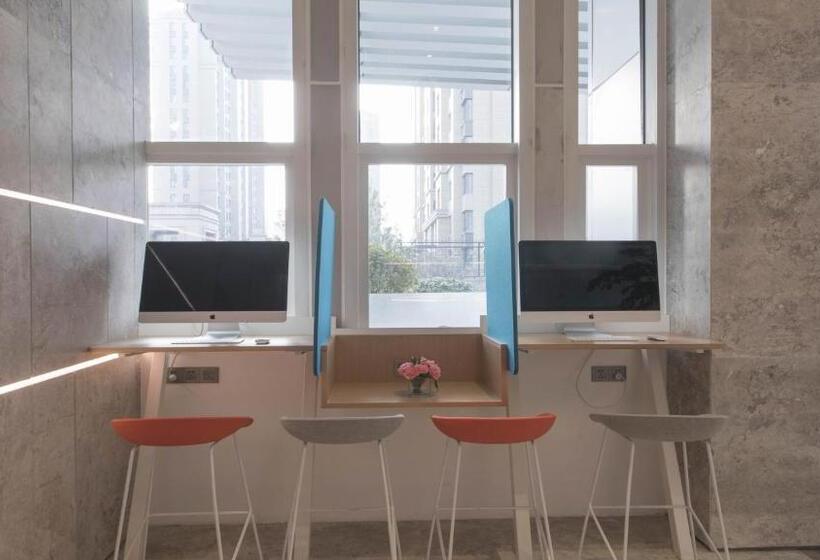 בית מלון כפרי Holiday Inn Express Liyang Huafu, An Ihg