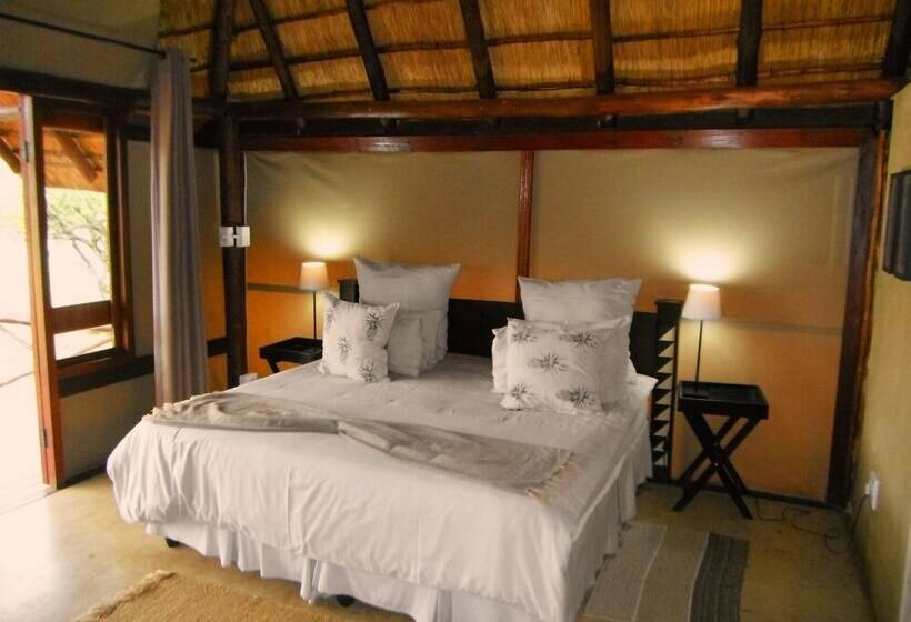 فندق Mangwa Valley Game Lodge & Spa