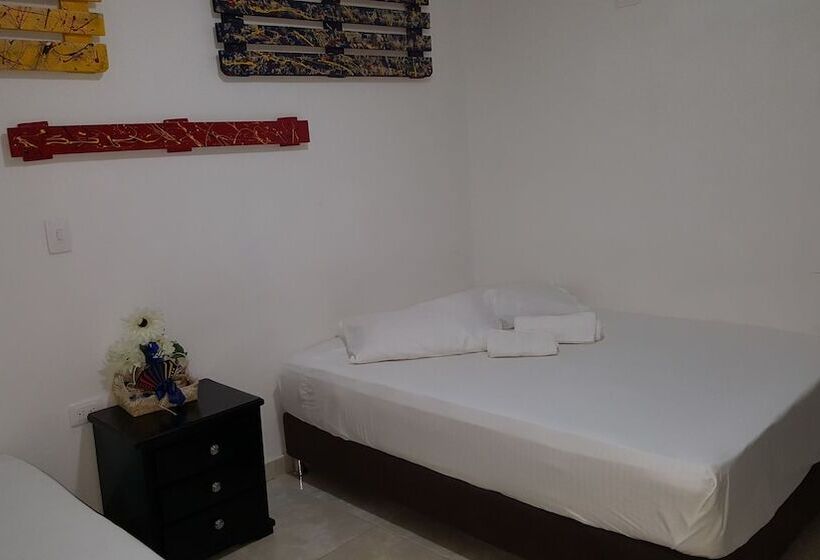 هتل Progreso Plaza