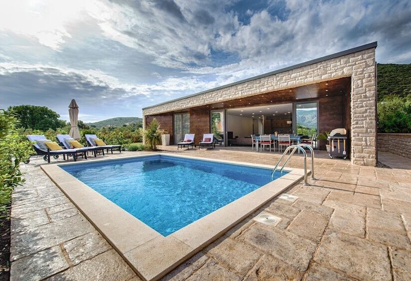 Villa Vinni
