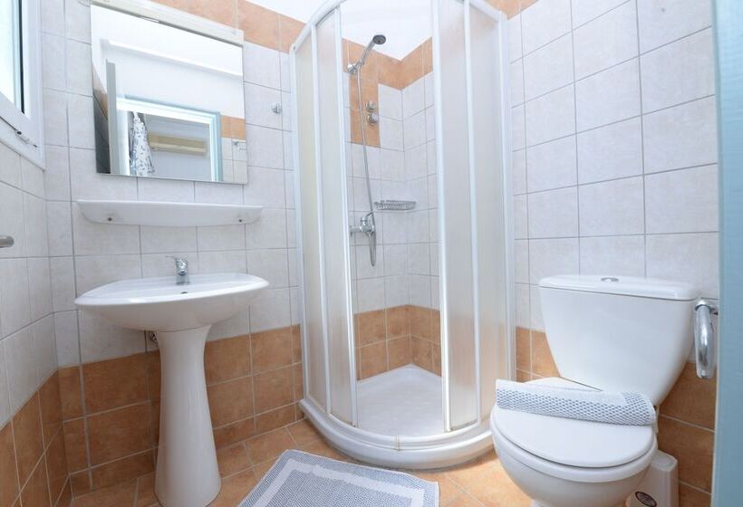 Filippas Rooms