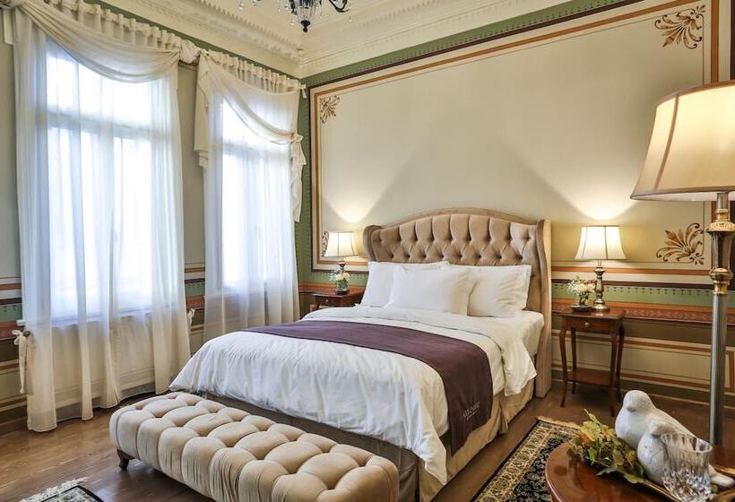 هتل 1905 Boutique