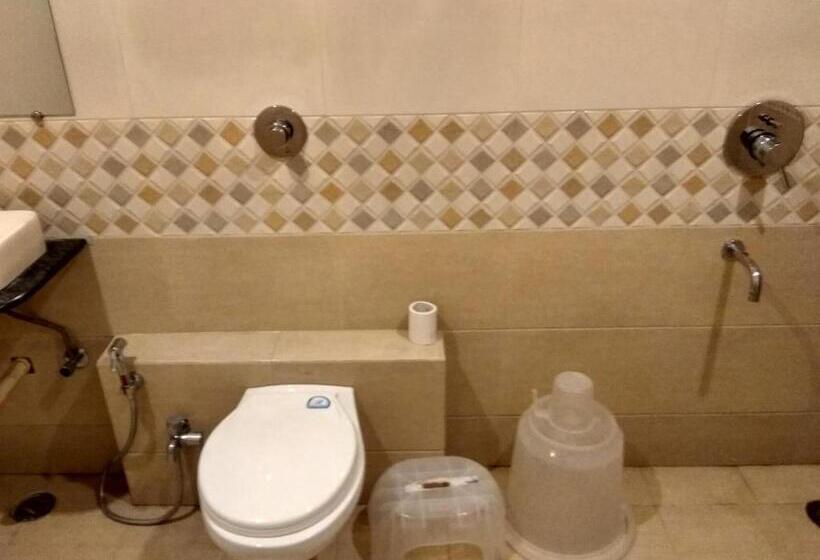 فندق Jk Rooms 126 Parashar Legacy   Opp Railway Station
