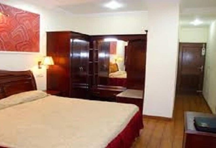 هتل Shiraaz-2