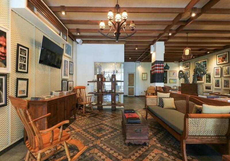 تختخواب و صبحانه Diatas By Art Cafe Bumbu Bali