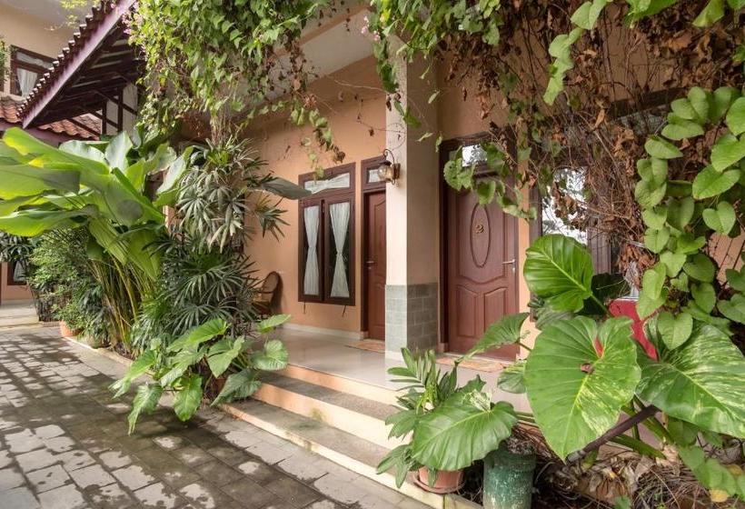 هتل Huber Apartment By Oyo Rooms