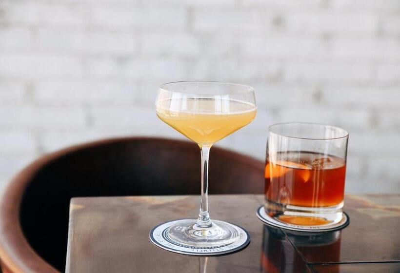 هتل Loews Kansas City