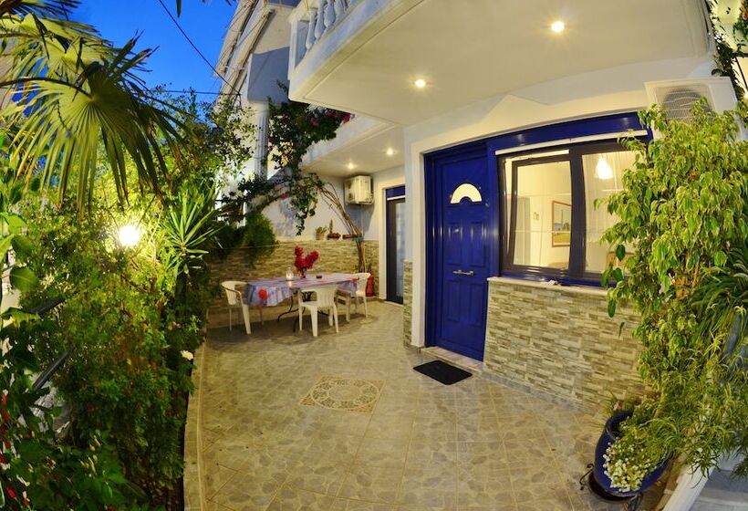 هتل Mesogeios 2000