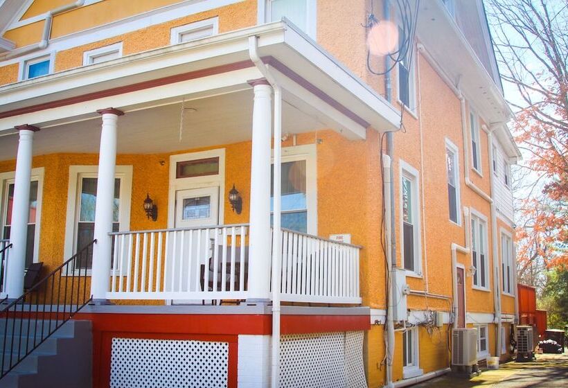 بنسيون Eden Park Guest House