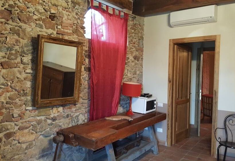 교외 호텔 Agriturismo Bio Fattoria Di Pietra