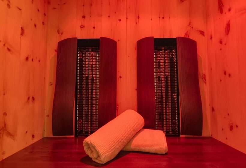 پانسیون Garni Bellaria