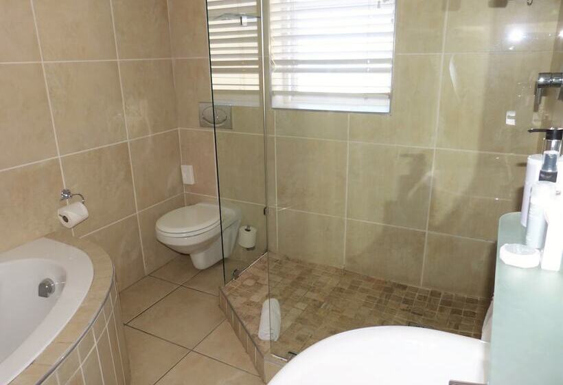 پانسیون The Hampton Exclusive Guest House