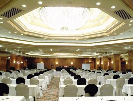 فندق Jen Manila By Shangrila