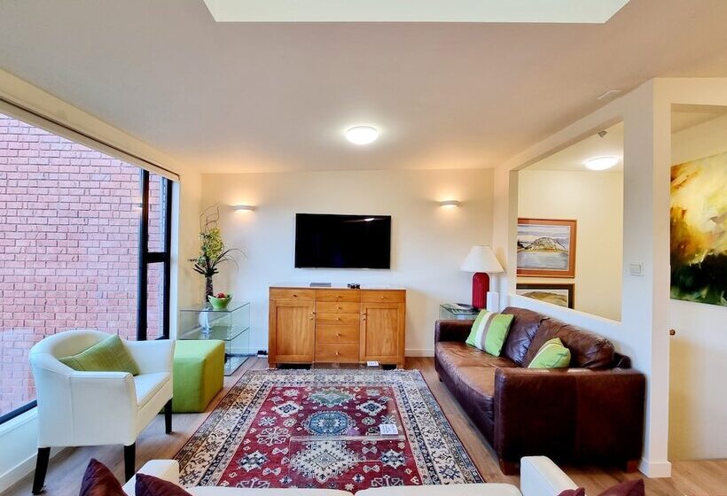 St James Apartments
