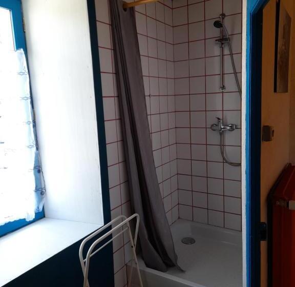 مبيت وإفطار Les Hortensias Gr 34   Chambres D Hôtes