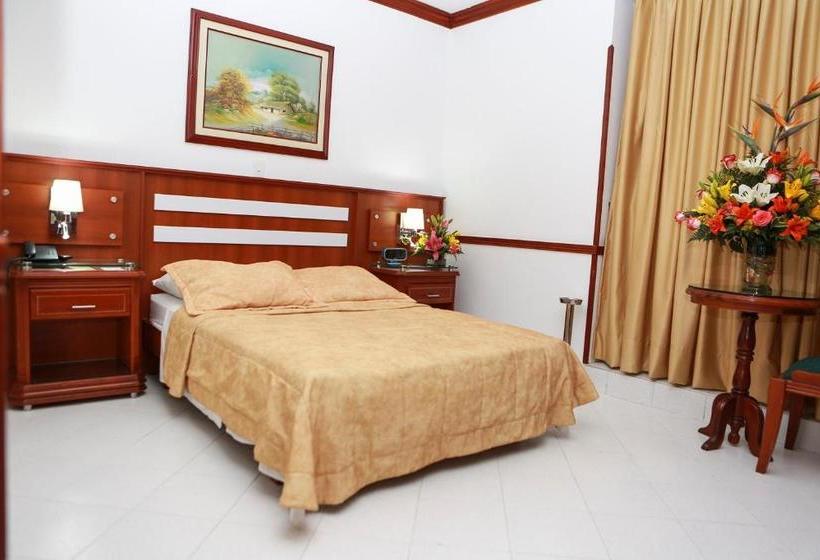 هتل Quinta Avenida