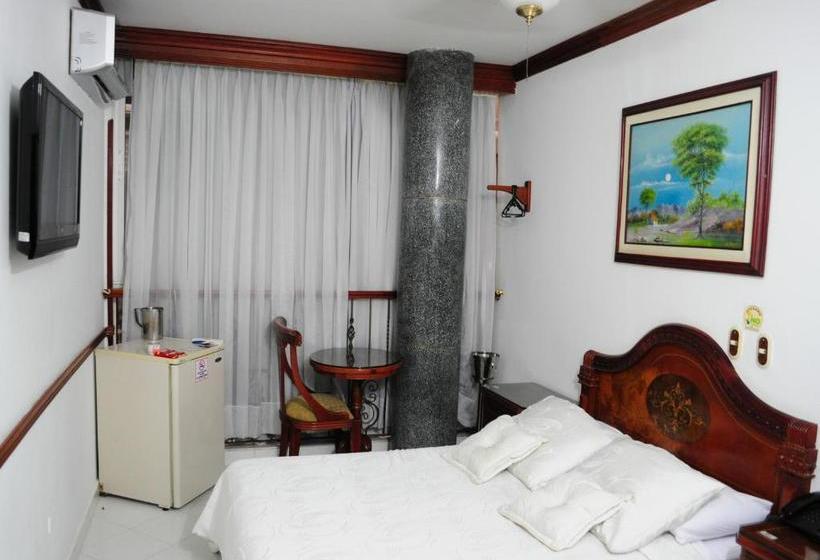 هتل Quinta Avenida