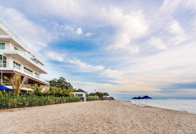 בית מלון כפרי Santa Marta Marriott Resort Playa Dormida