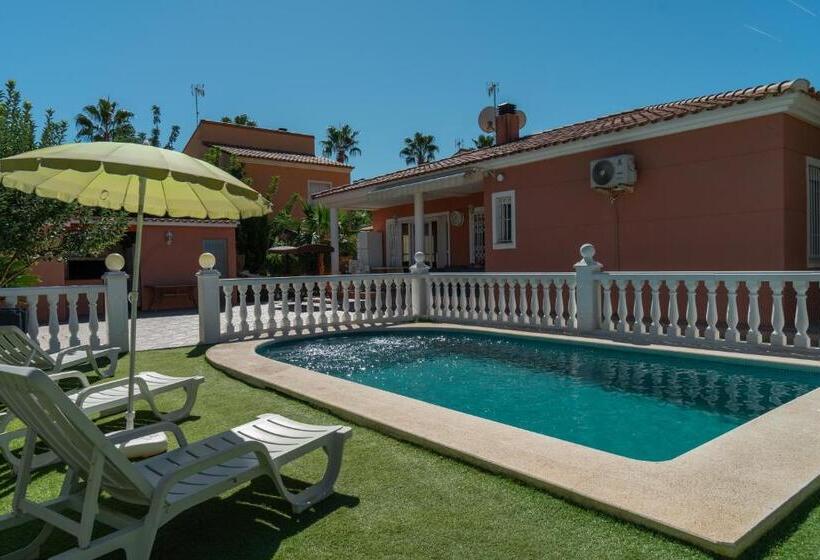 La Perla De Oasis