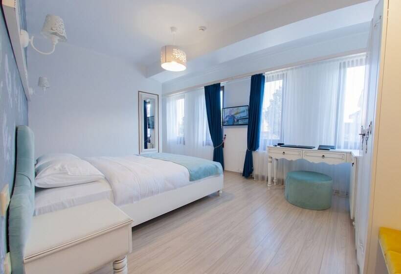 فندق 1inci Konak