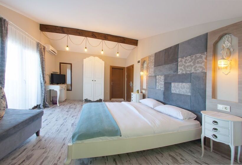 فندق 1inci Konak