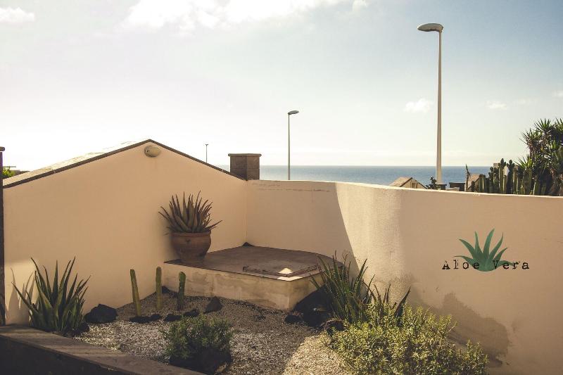 הוסטל Aloe Vera Shared House
