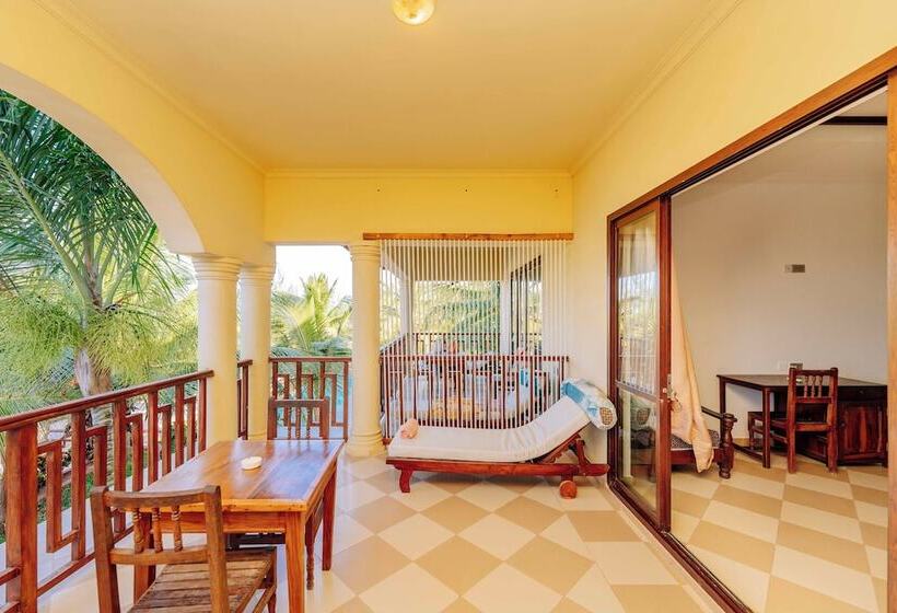 בית מלון כפרי Ifa Beach Resort