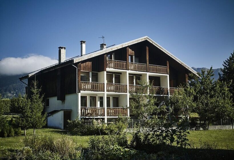 هتل La Maison Les Peupliers