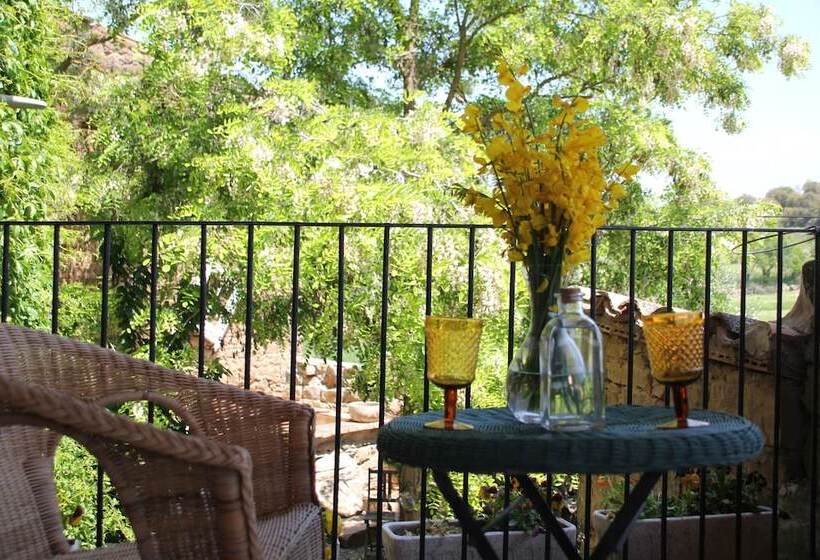 Bed and Breakfast La Casa Dels Ocells