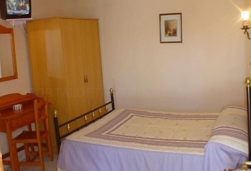 Hostal Las Encinas